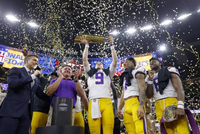 LSU Tigers vs. Rice Owls at NRG Stadium